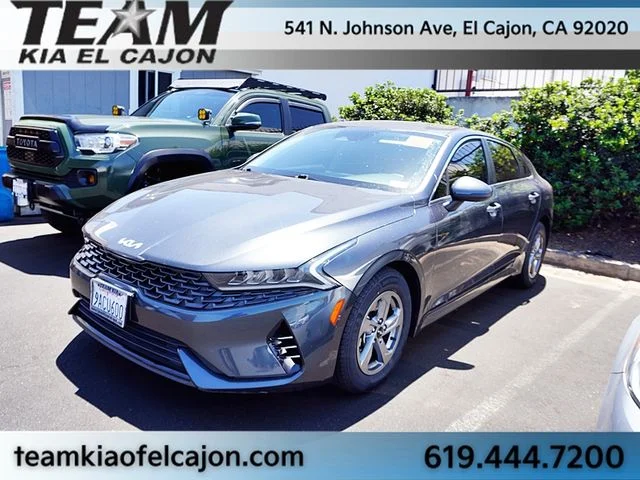 2022 Kia Optima LXS FWD's photo