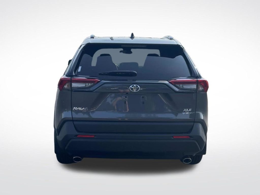 Used 2025 Gray Toyota XLE image 5