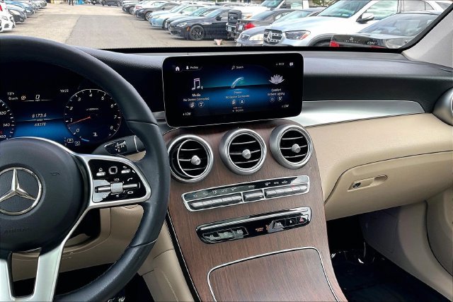 Used 2021 Blue Mercedes-Benz GLC 300 image 5