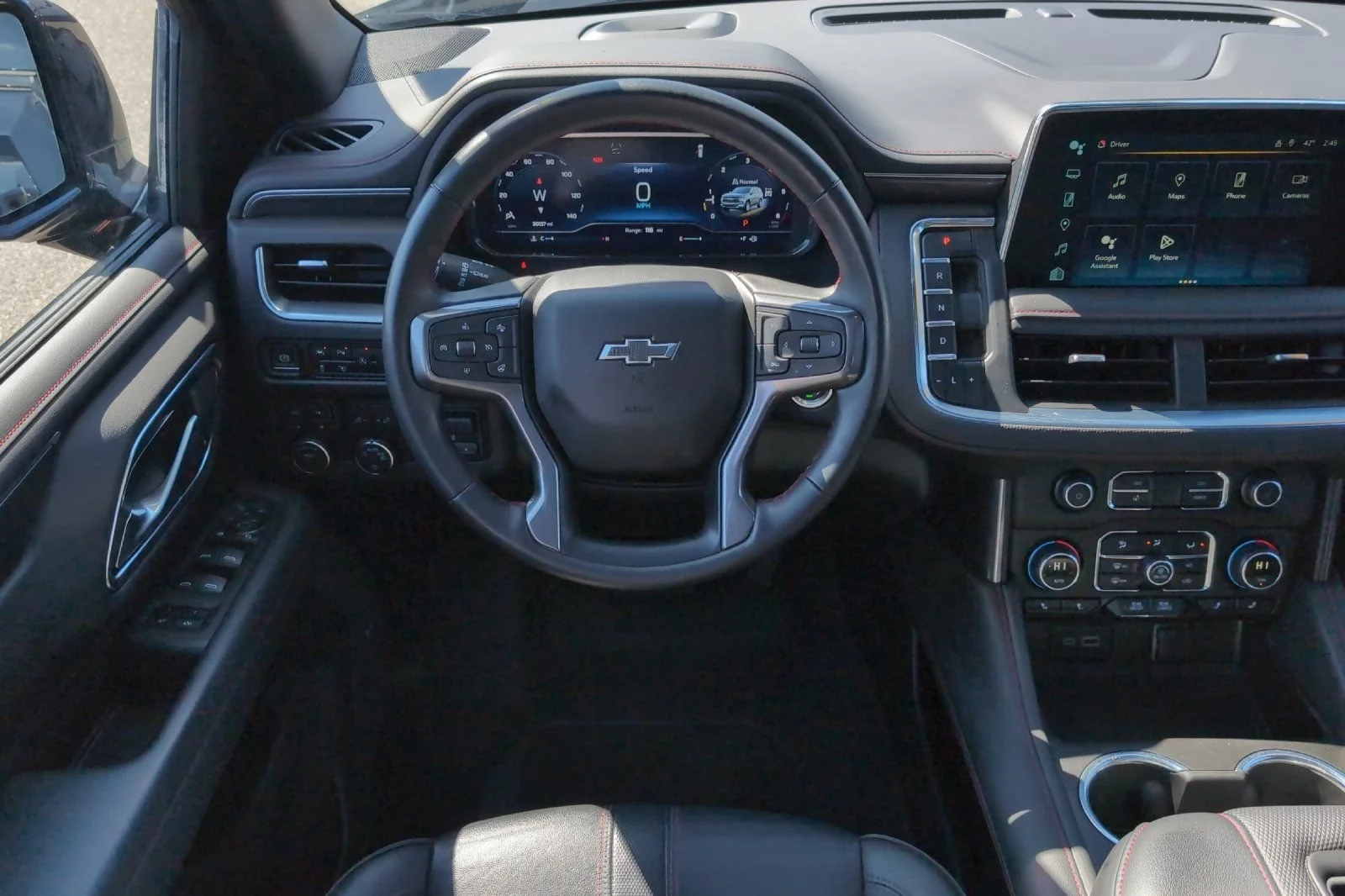 2024 Chevrolet Suburban RST - Photo 14