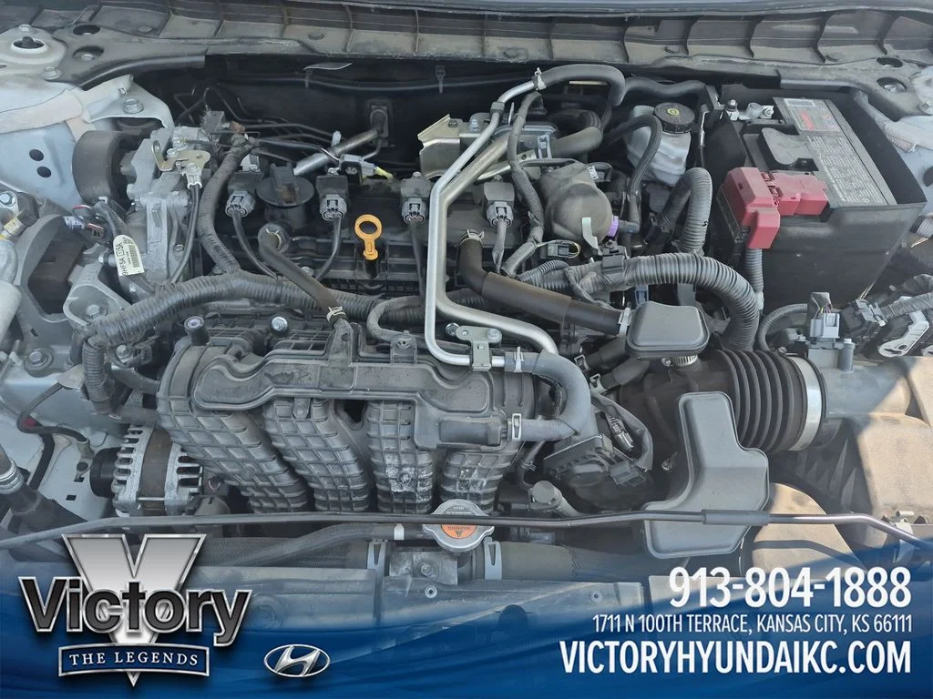 Used 2025 White Nissan 2.5 SV image 20