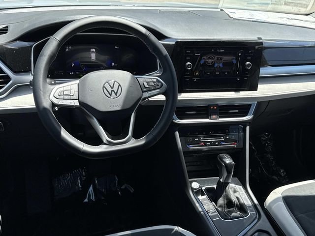 New 2026 Gray Volkswagen 1.5T SE image 6