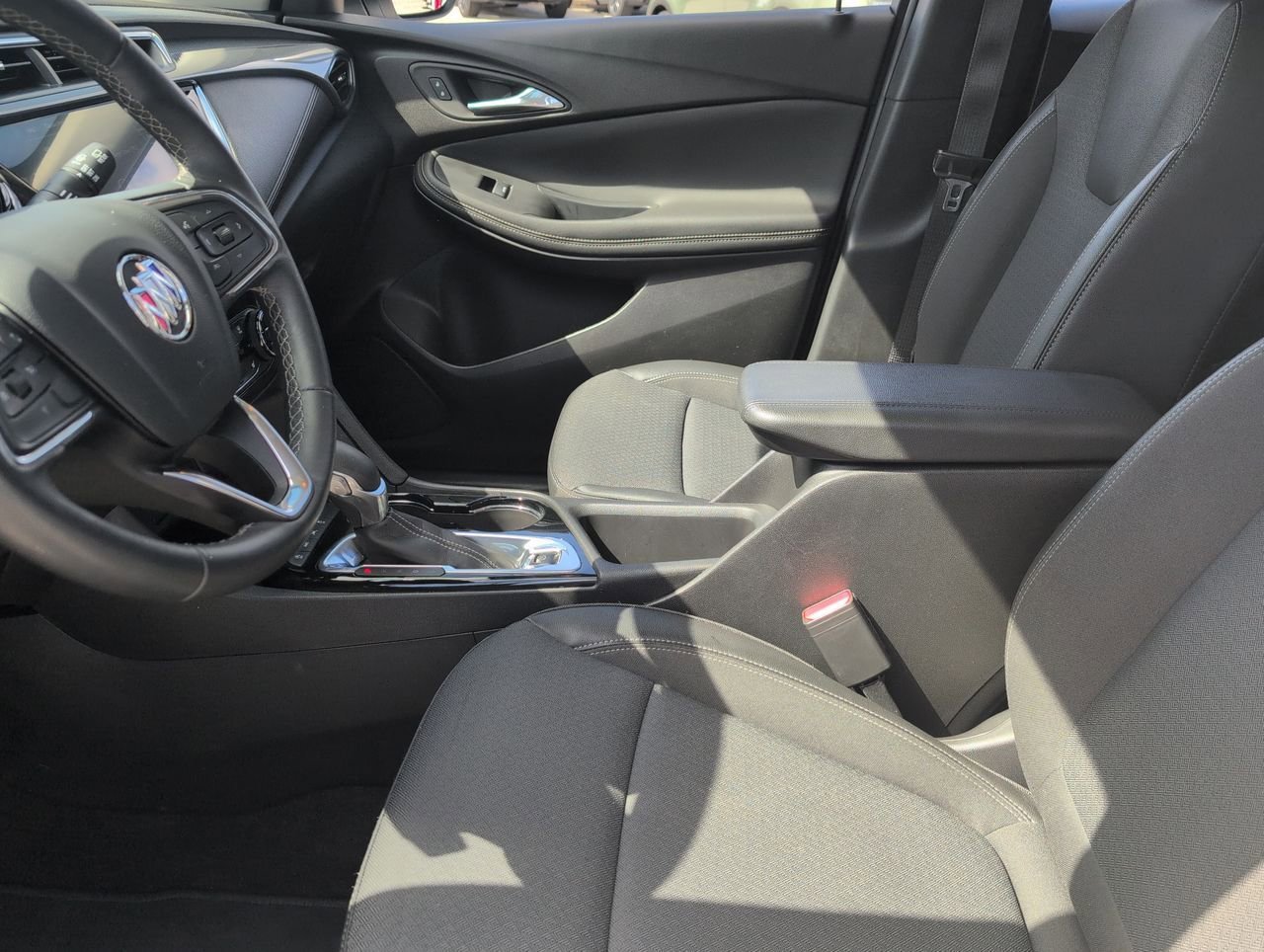 Used 2023 Summit White Buick Select image 18