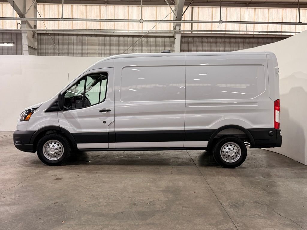 New 2026 White Ford Base image 15