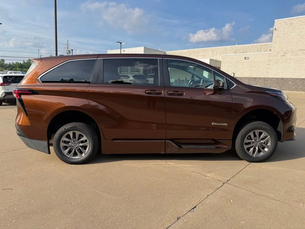 Used 2022 Brown Toyota LE image 6