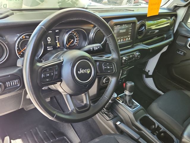 Used 2022 White Jeep Sport image 9