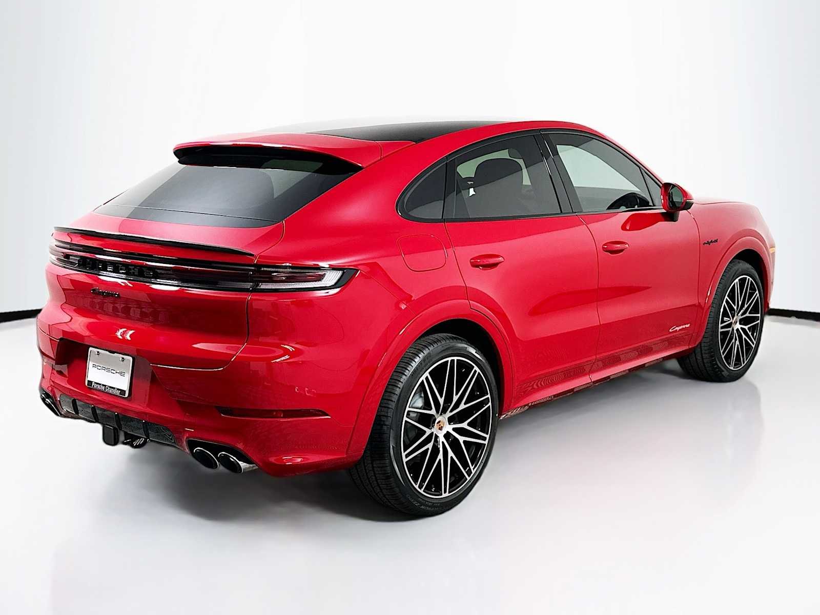2026 Porsche Cayenne Coup E-Hybrid - Photo 9
