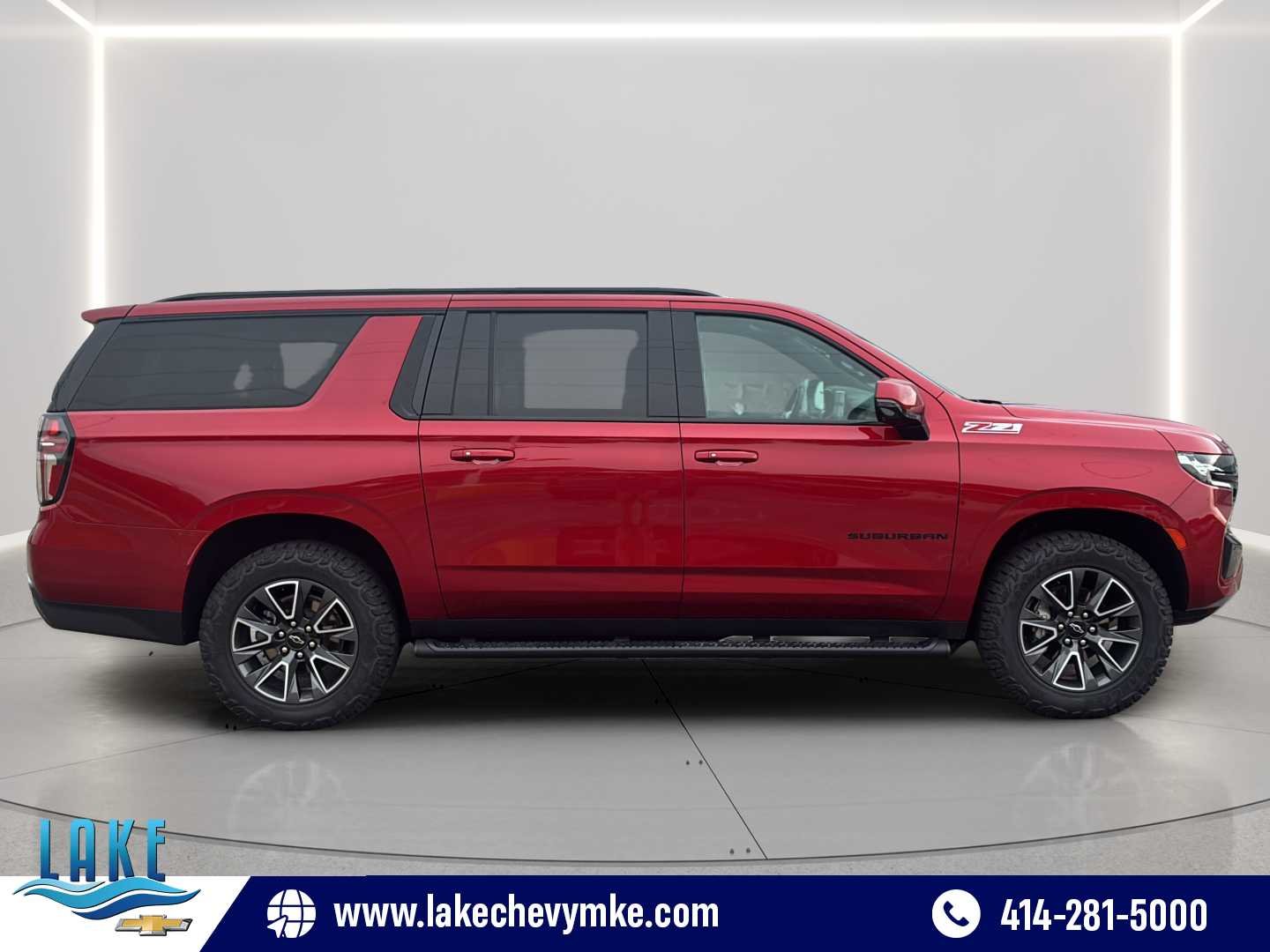 2024 Chevrolet Suburban Z71 - Photo 8