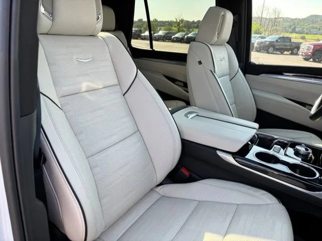 Used 2026 Vibrant White Tricoat Cadillac Sport image 25