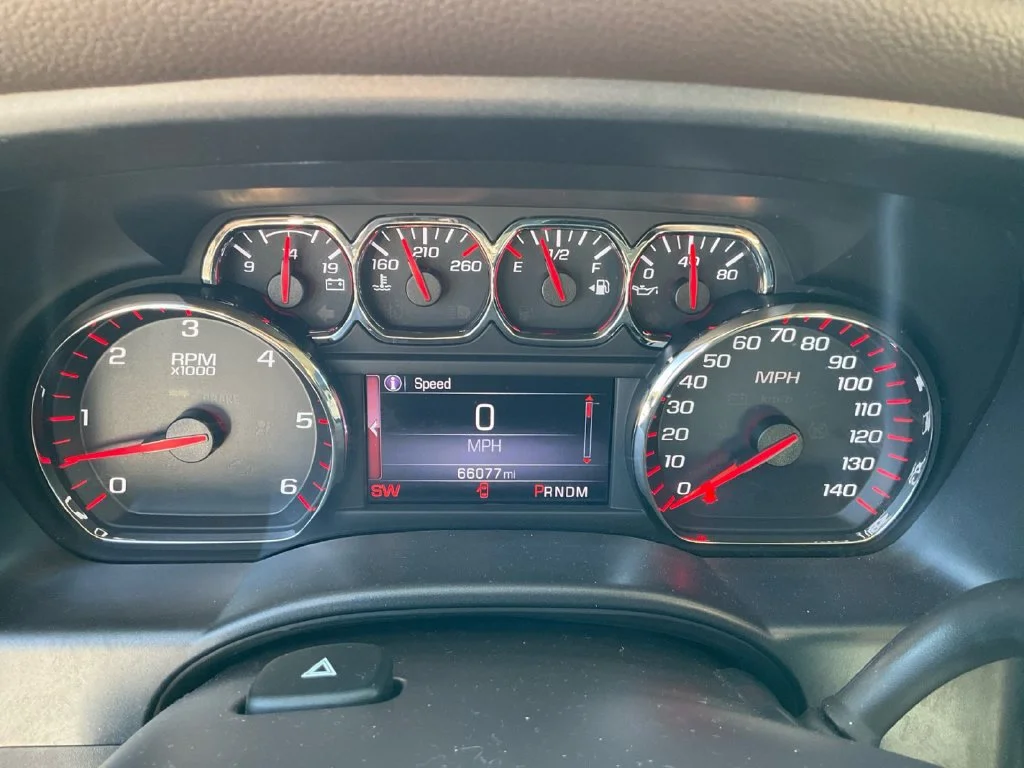 Used 2016 WHITE FROST TRICOAT GMC SLT image 13