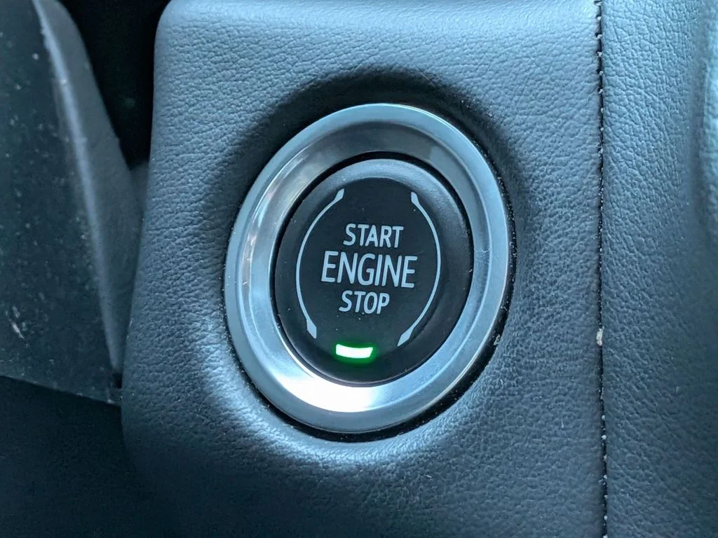 Used 2022 White Chevrolet LT image 15