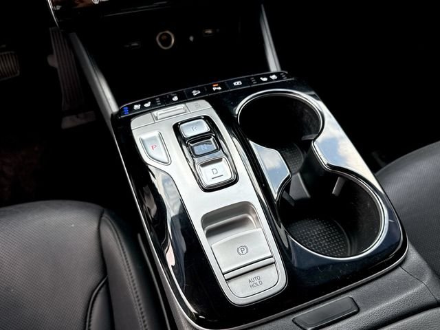 Used 2022 Silver Hyundai Limited image 20