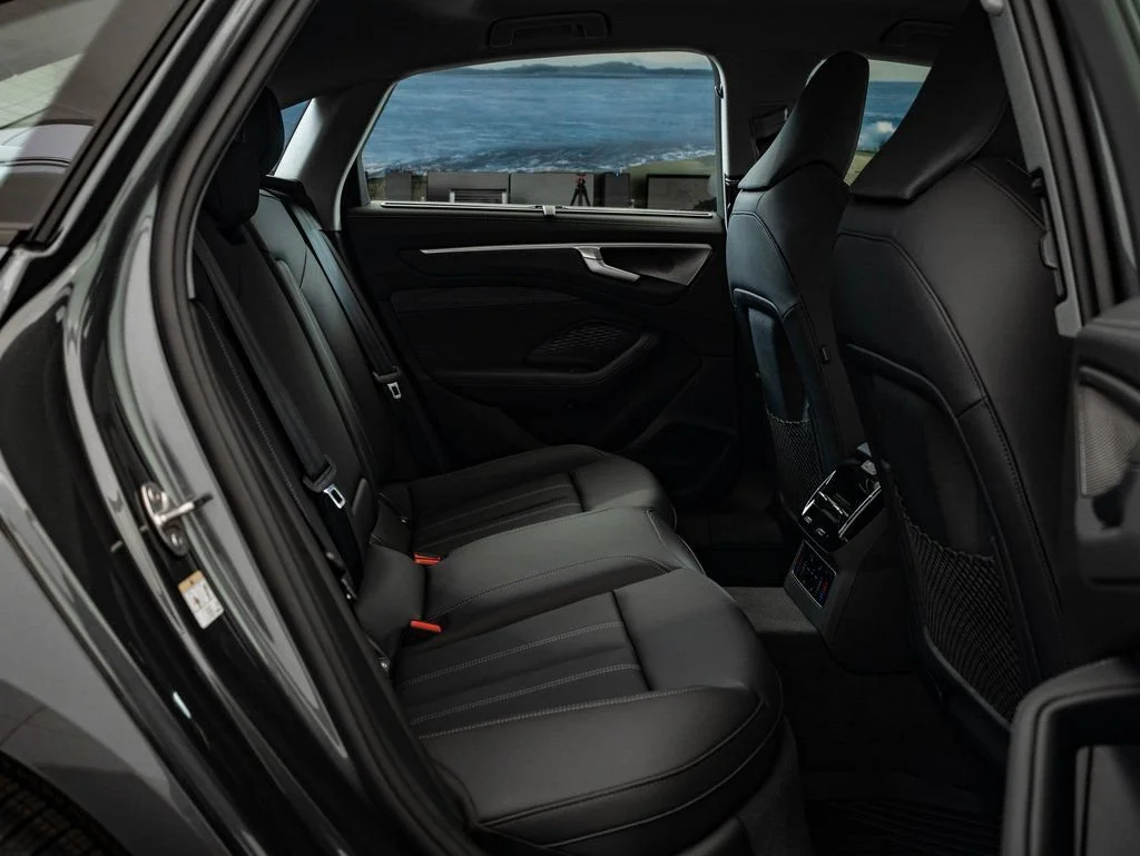 2026 Audi A6 Premium Plus - Photo 42