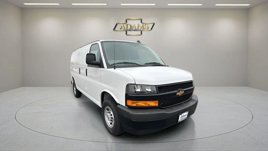 2025 Chevrolet Express Cargo Work Van - Photo 14
