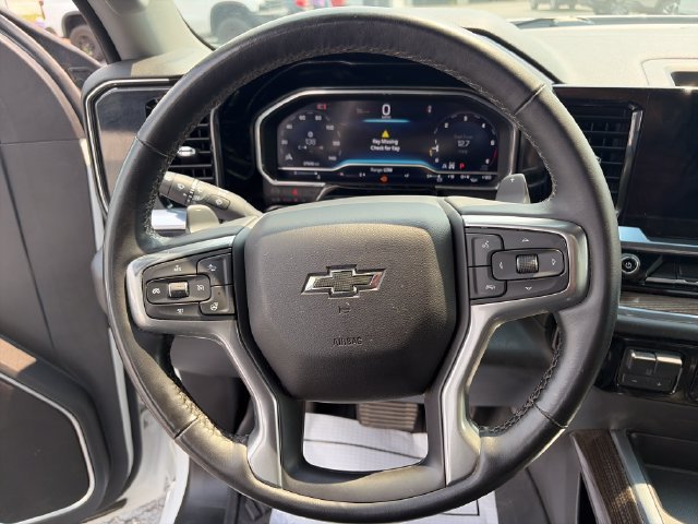Used 2024 Summit White Chevrolet RST image 14
