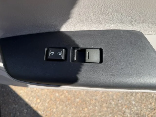 Used 2013 Black Honda LX image 29