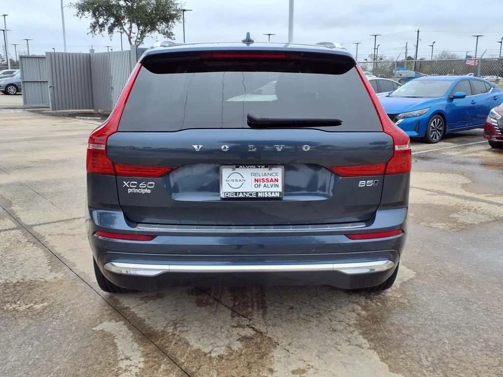 2023 Volvo XC60 Plus - Photo 15