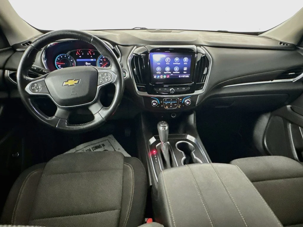 Used 2020 Gray Chevrolet LT image 26