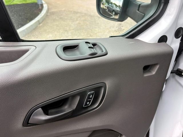 Used 2024 White Ford  image 10