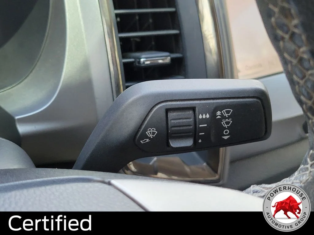 Used 2019 White Ford XLT image 32