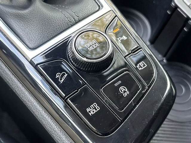 Used 2023 Silver Kia EX image 31