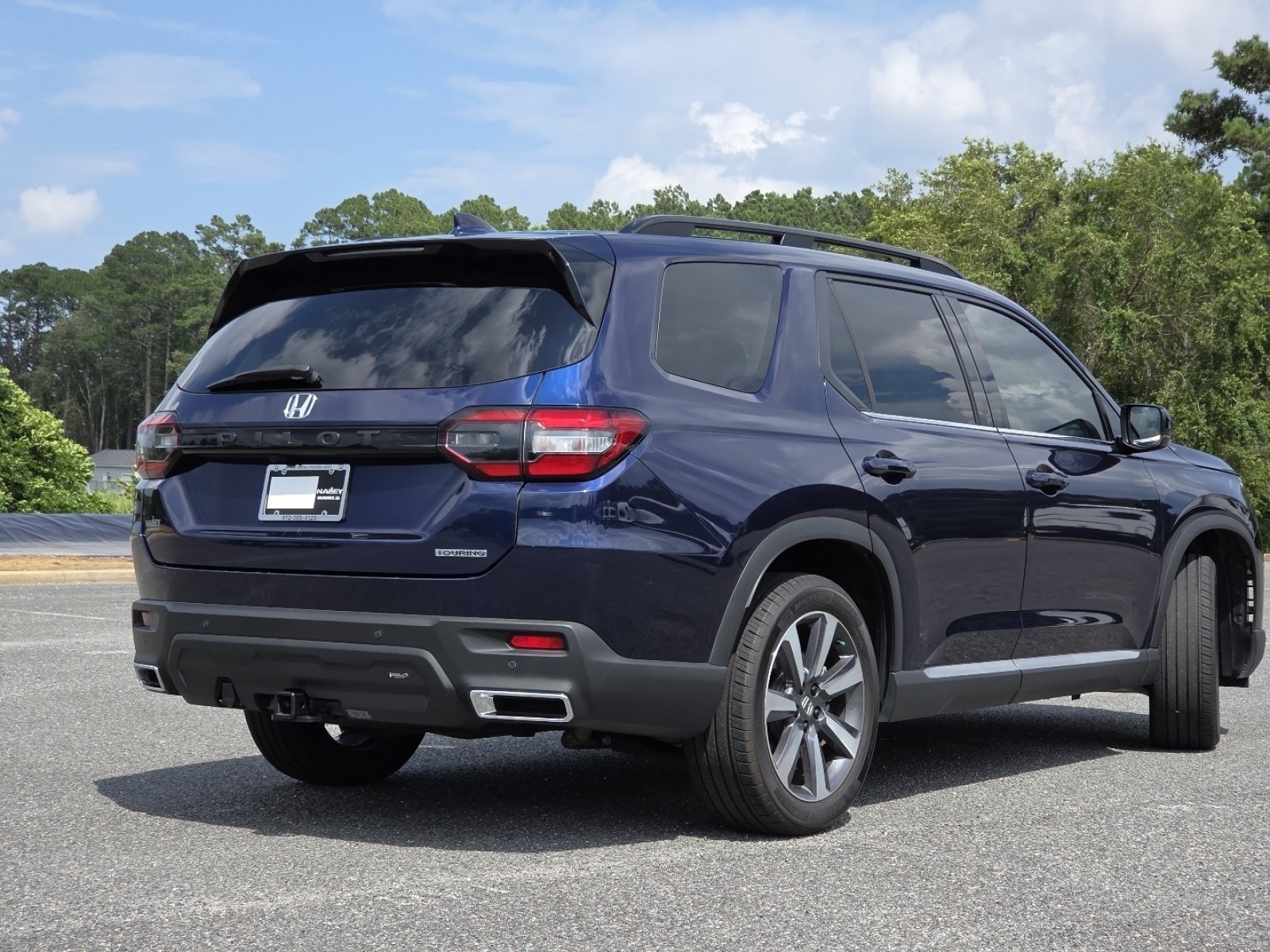 2025 Honda Pilot Touring - Photo 19
