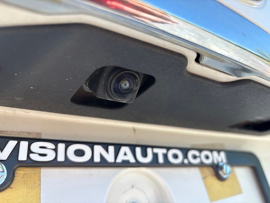 Used 2018 White Nissan SV image 15