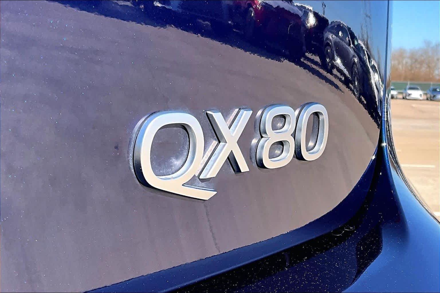 Used 2025 Grand Blue INFINITI LUXE image 44