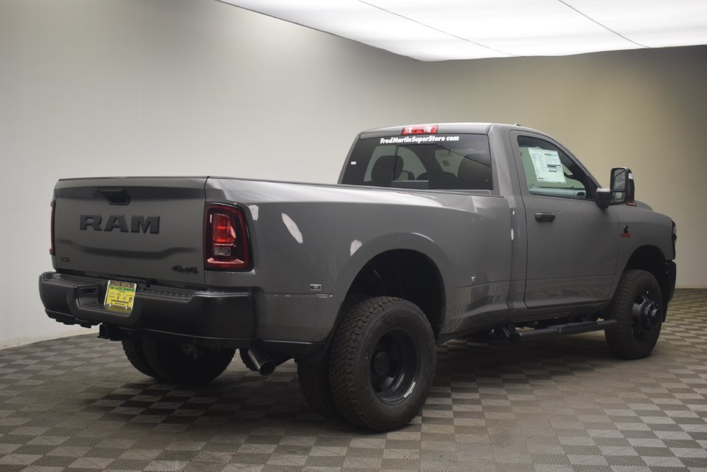 New 2026 Ceramic Gray Clear-Coat Exterior Paint RAM Tradesman image 5