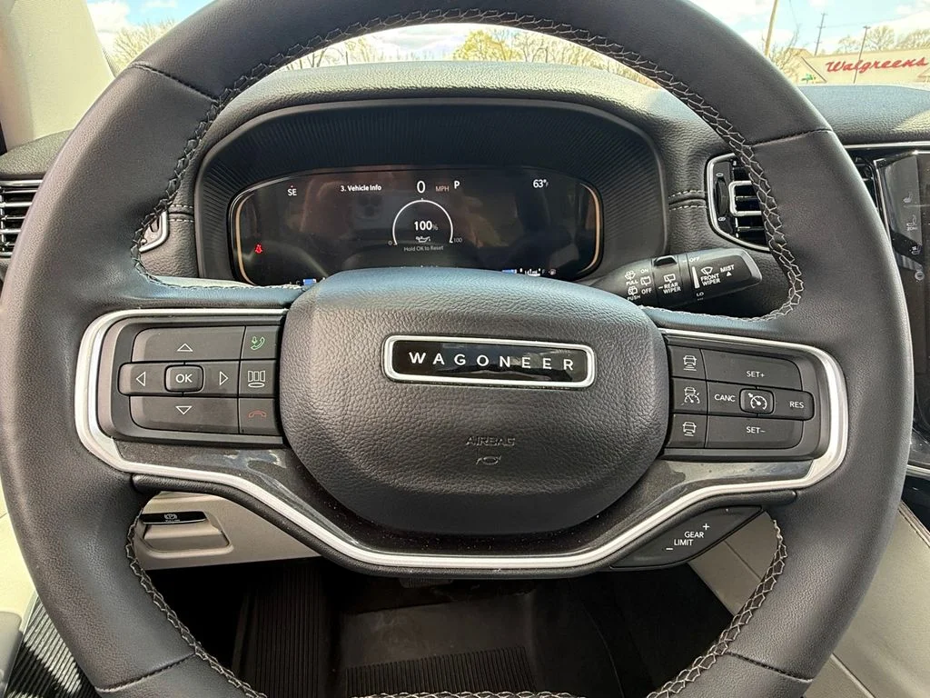 Used 2024 Black Jeep  image 18