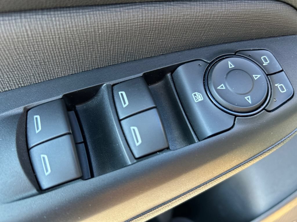 Used 2024 Copper Ice Metallic Buick Preferred image 18