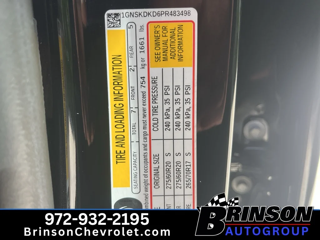 Used 2023 Black Chevrolet Z71 image 18