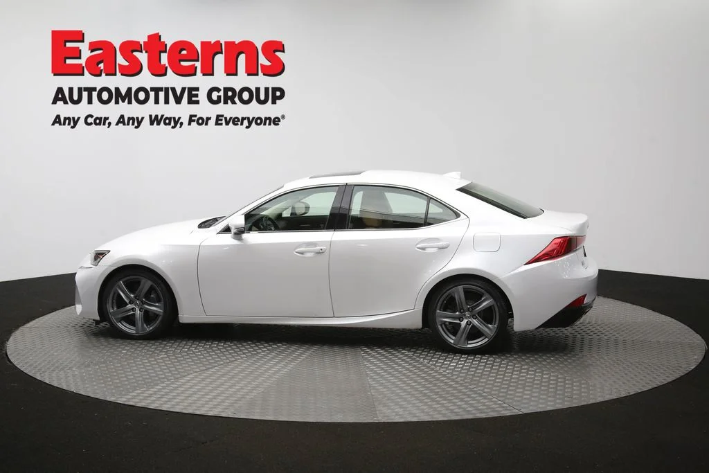 Used 2018 White Lexus 300 image 61
