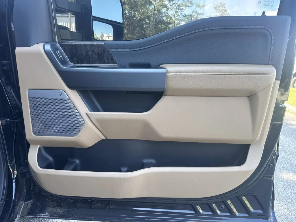 Used 2026 Black Ford Lariat image 31