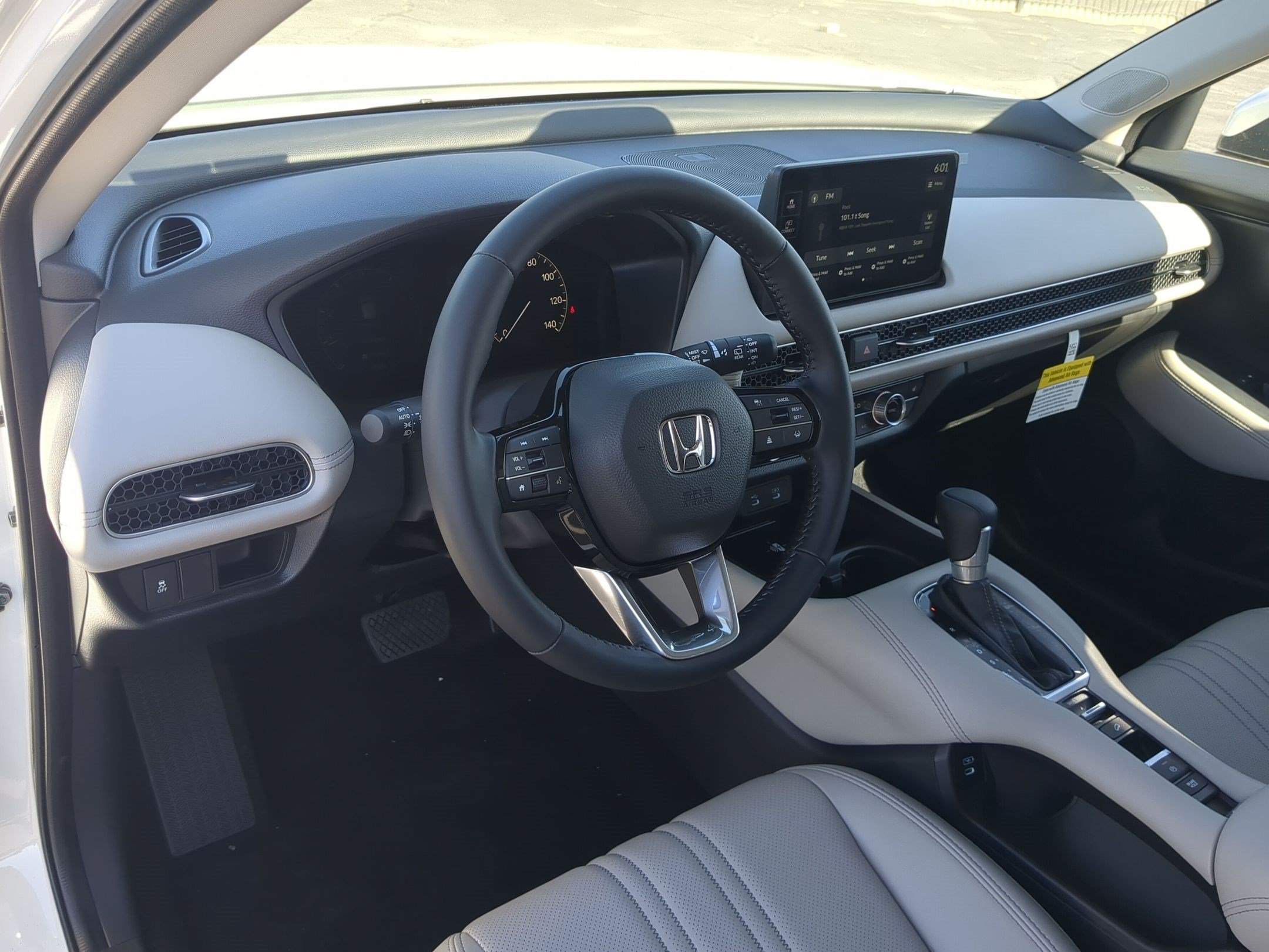 New 2027 Platinum White Pearl Honda EX-L image 12