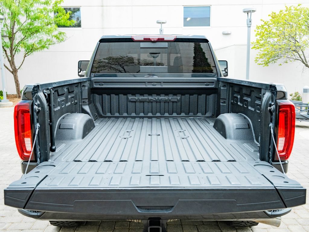 Used 2021 Carbon Black Metallic GMC Denali image 19