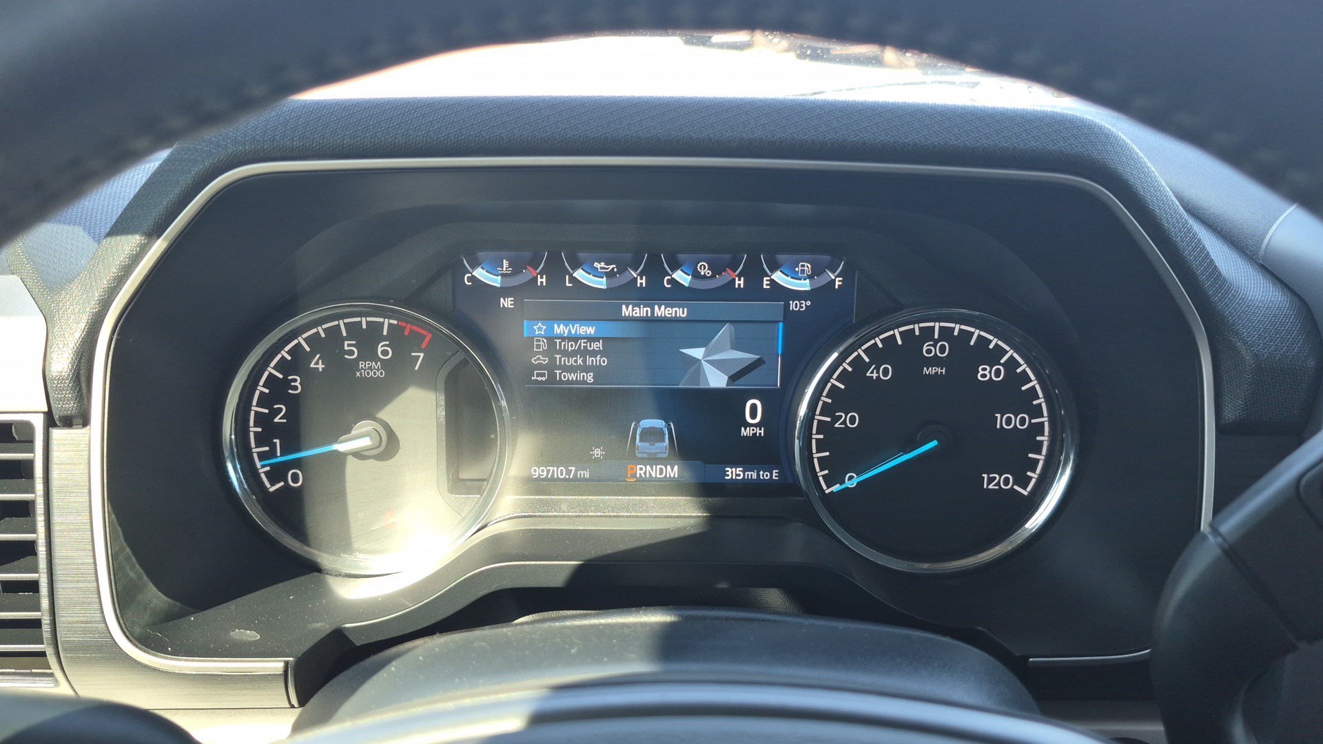 Used 2022 Oxford White Ford XLT image 18