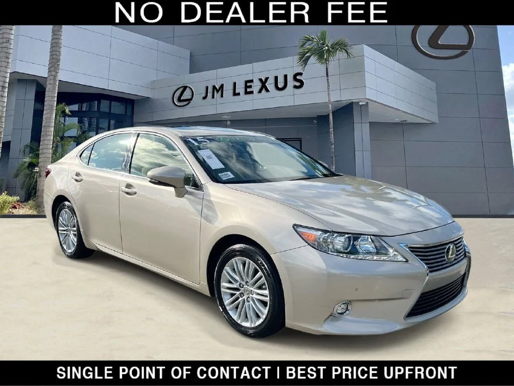 2015 Lexus ES
