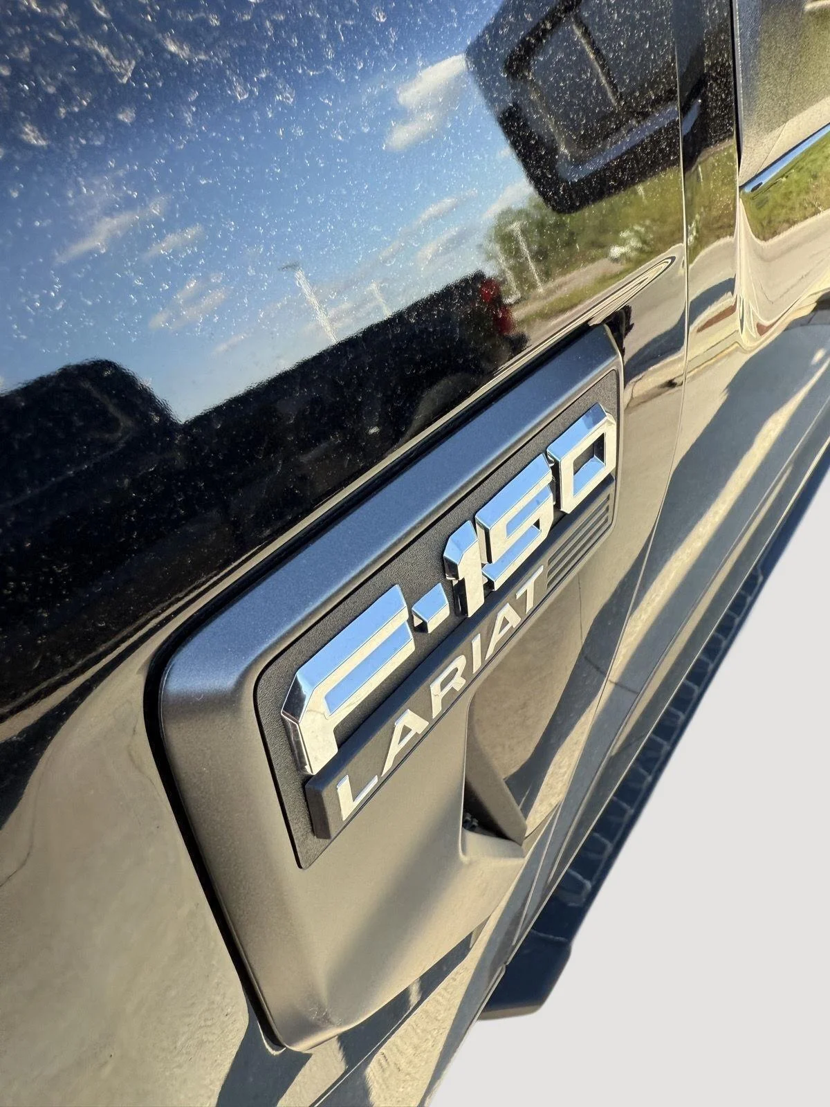 Certified Used 2023 Agate Black Ford LARIAT image 5