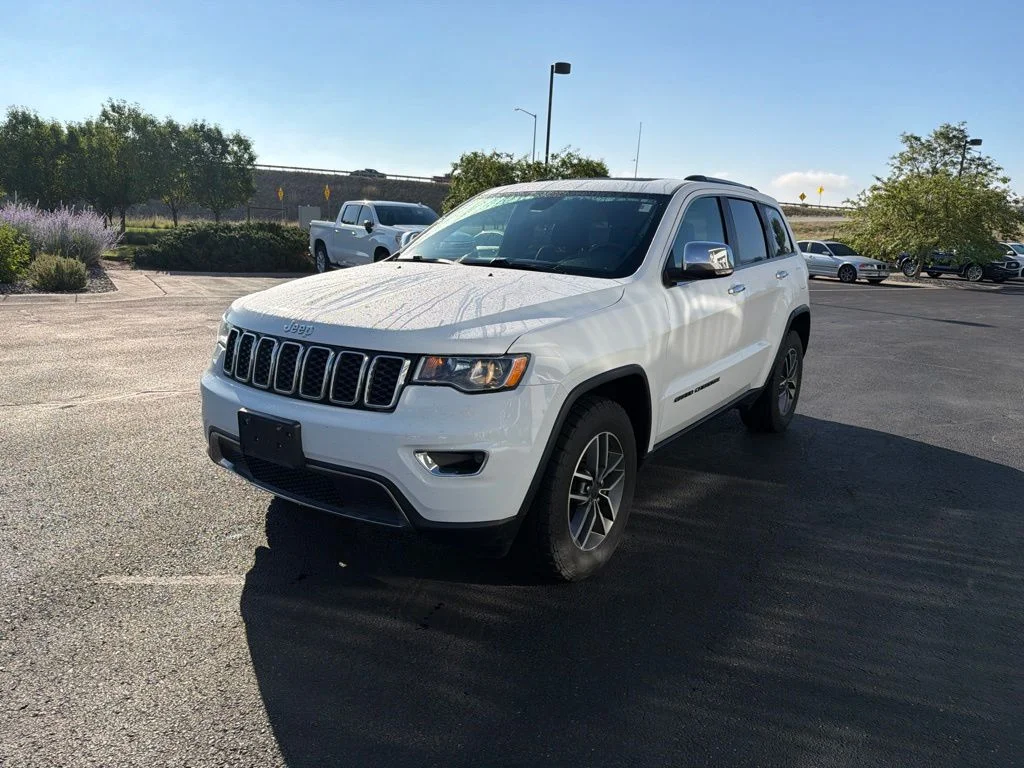 Used 2021 White Jeep Limited image 1