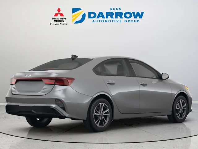 Used 2023 Gray Kia GT image 3