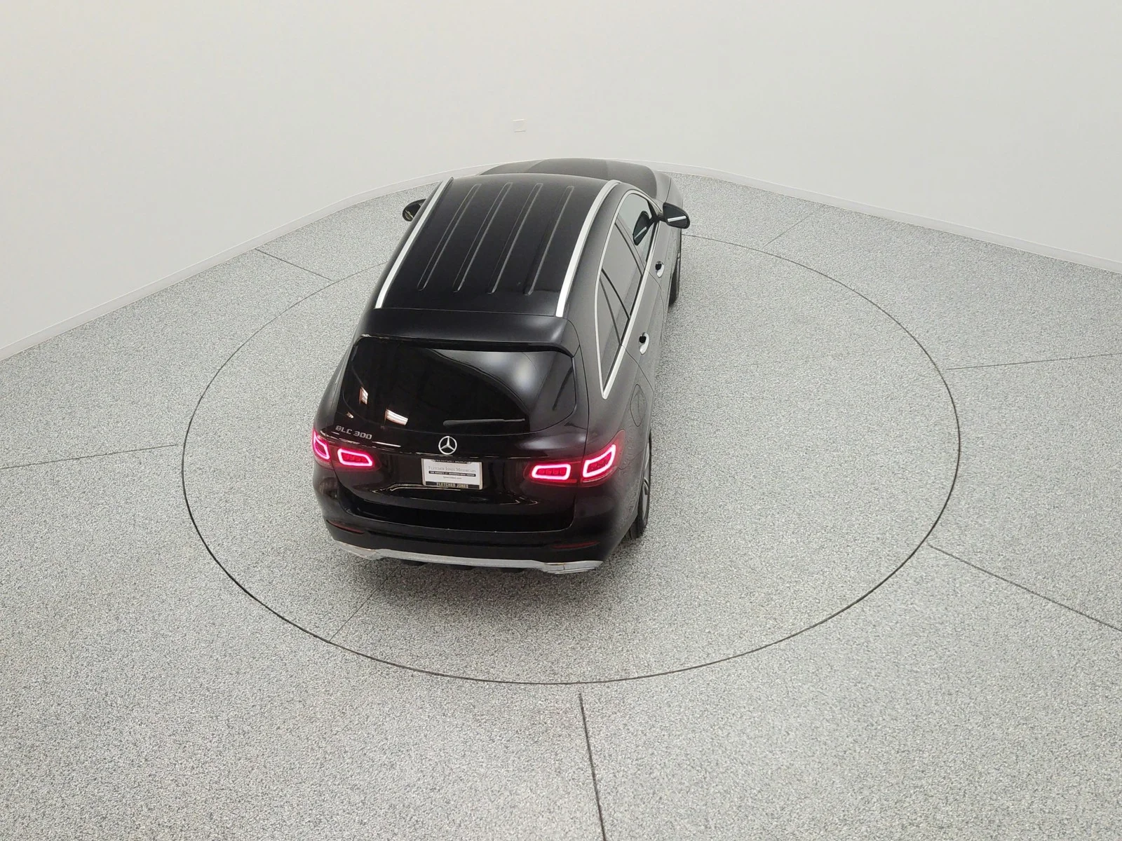 Used 2022 Black Mercedes-Benz GLC 300 SUV image 14