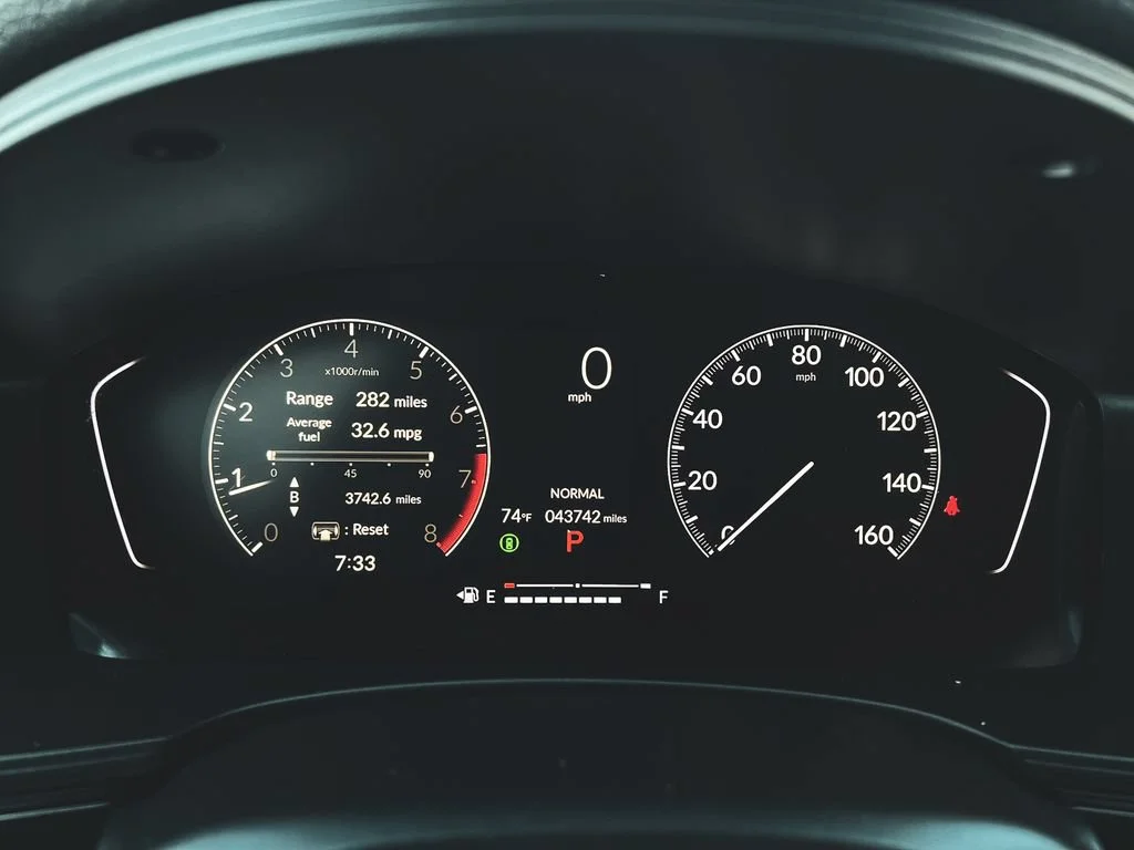Certified Used 2025 Urban Gray Pearl Honda 4D SPORT image 42