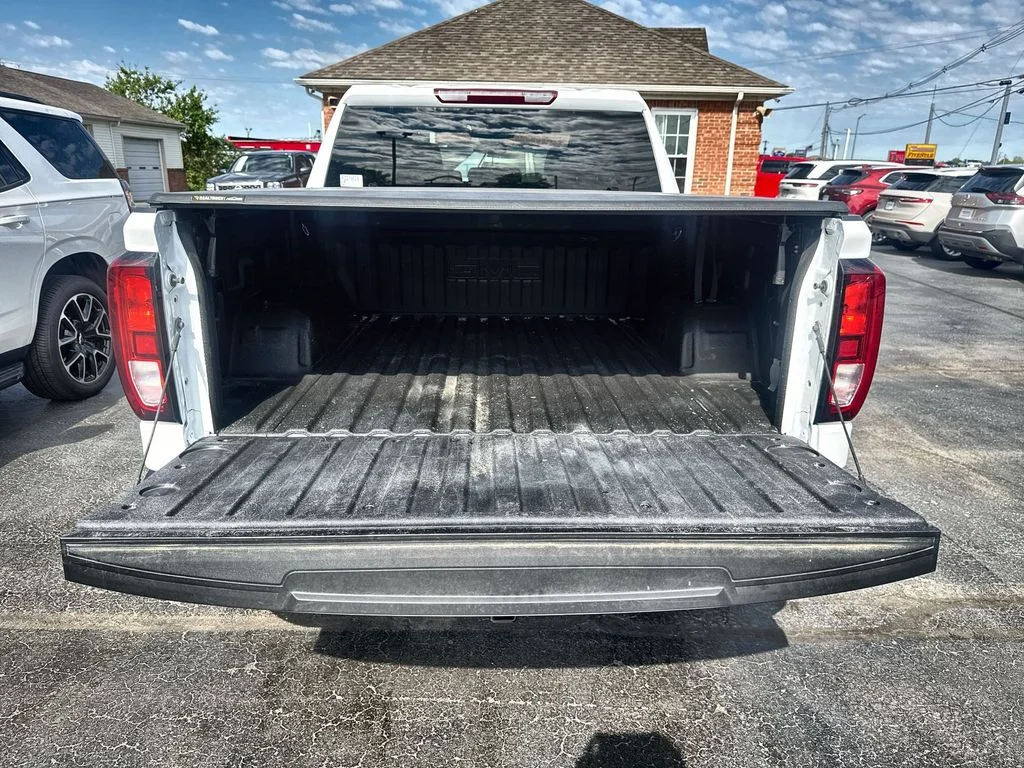 Certified Used 2024 White GMC Elevation image 23