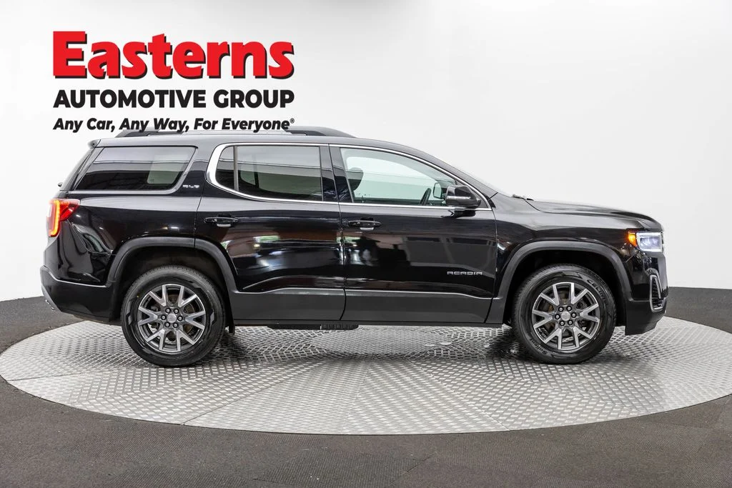 Used 2023 Black GMC SLE image 4