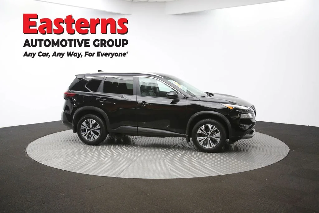 Used 2022 Black Nissan SV image 47