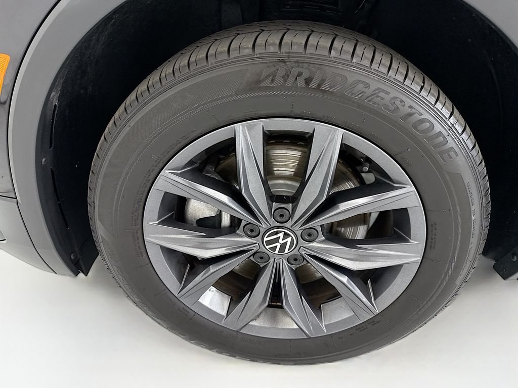 Certified Used 2023 Black Volkswagen 2.0T SE image 29