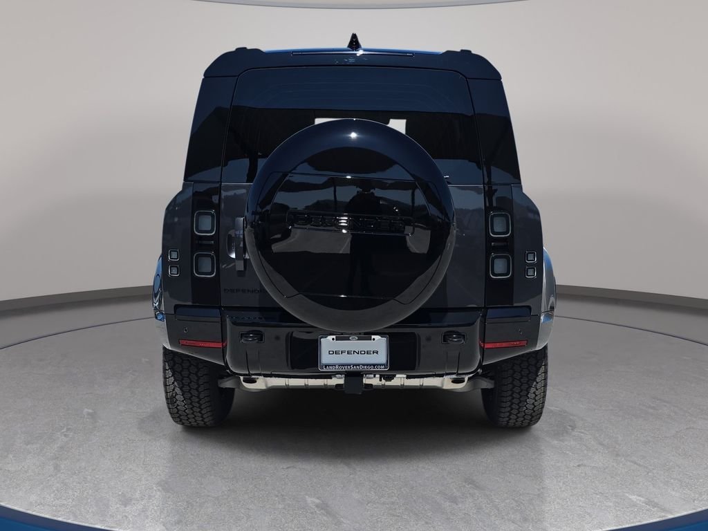 New 2026 Carpathian Grey LAND ROVER X-Dynamic SE image 6