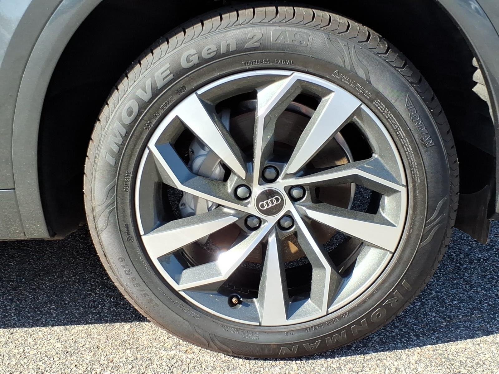Used 2024  Audi S line Premium Plus image 9