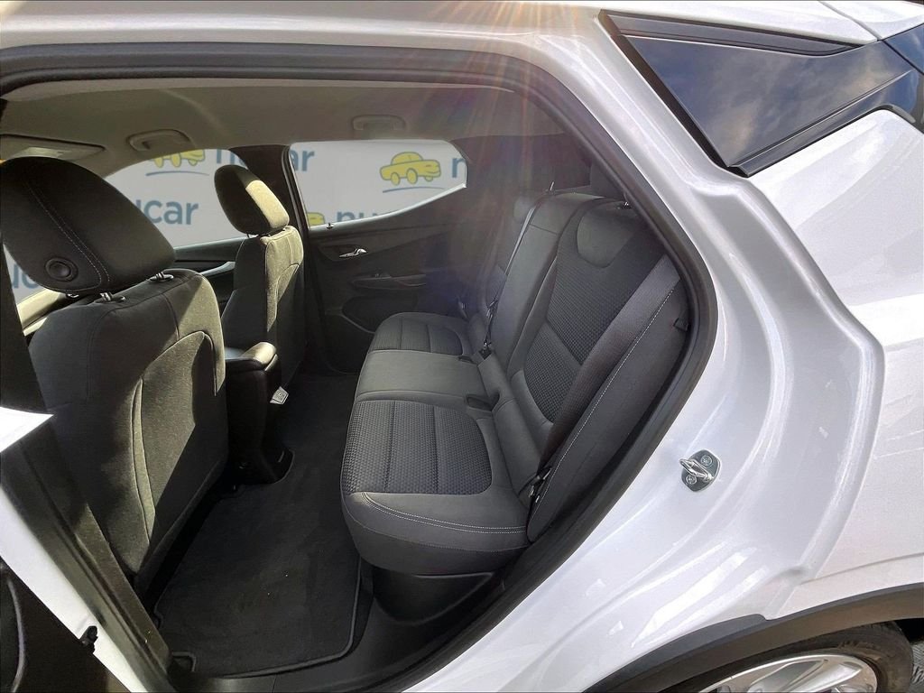 Used 2022 White Chevrolet LT image 15